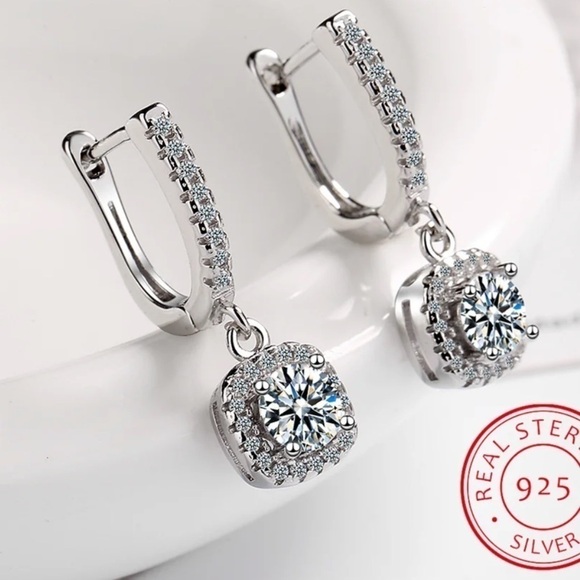 New 2 Carat Sterling Silver Dangle Earrings - Picture 3 of 8